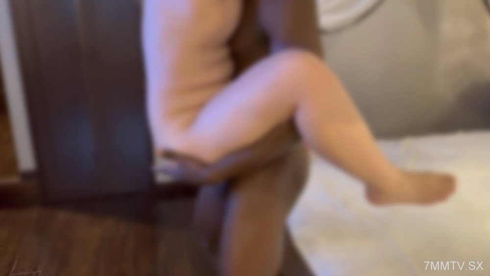 fc2-ppv 4887228 【無】【80OFF】初めて黒人巨根で美乳・デカ尻のキツマン美女を駅弁で分からせ生中出し孕ませファック！ | FC2コンテンツマーケット